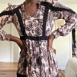 5/25$ 💛Knox Rose Small Dress